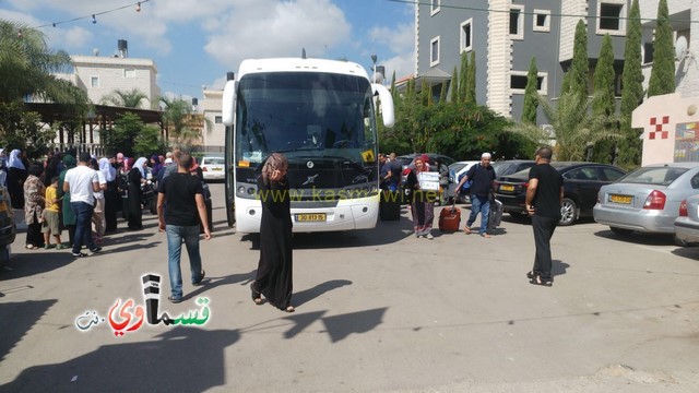  وصول الفوج الثاني من حجاج كفر قاسم حافلة الشيخ اياد عامر  الطائرة  والرئيس عادل وأهالي كفر قاسم في استقبالهم